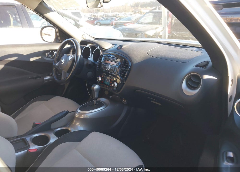 2013 NISSAN JUKE SV VIN: JN8AF5MR6DT200494