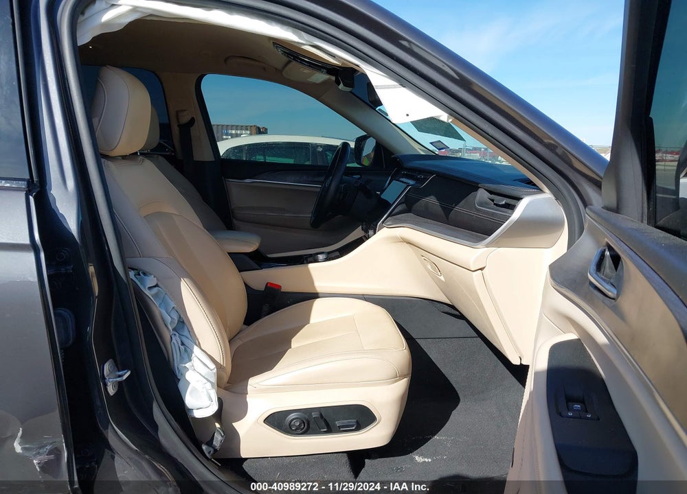 2021 JEEP GRAND CHEROKEE L LIMITED 4X2 VIN: 1C4RJJBG4M8143335