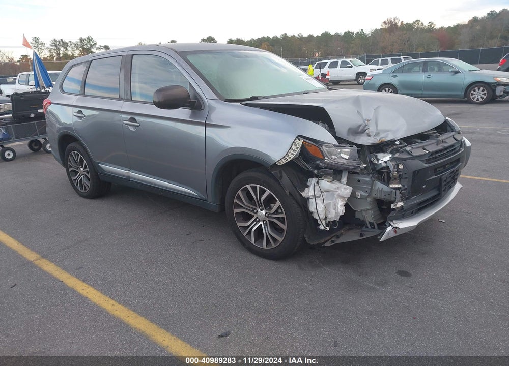 2018 MITSUBISHI OUTLANDER ES VIN: JA4AZ3A34JZ056728