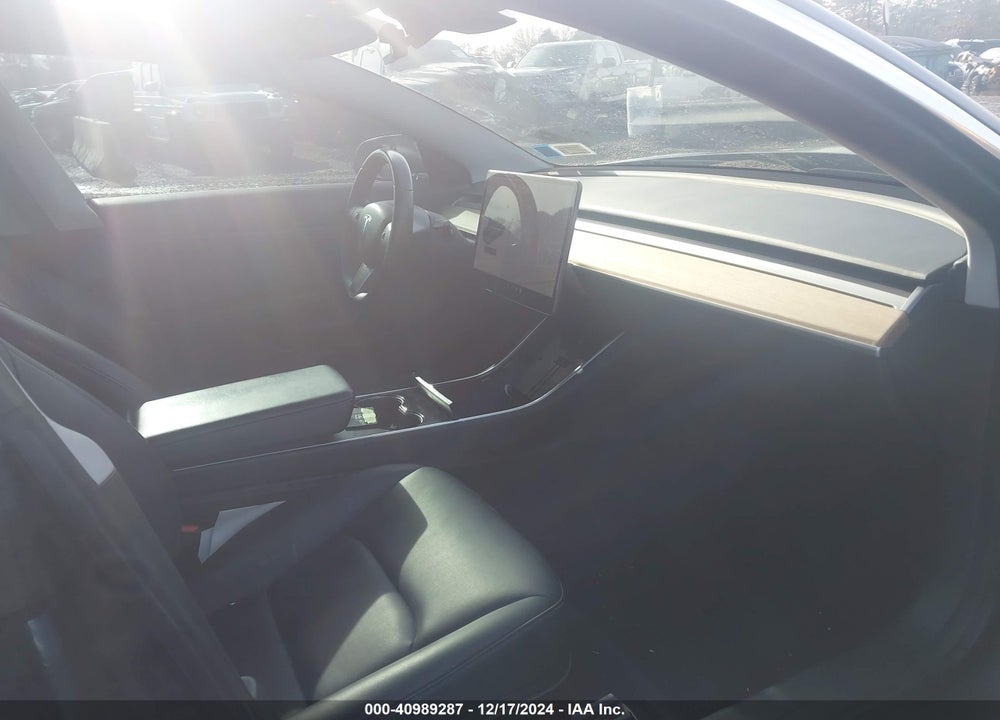 2018 TESLA MODEL 3 LONG RANGE/PERFORMANCE VIN: 5YJ3E1EB0JF114159