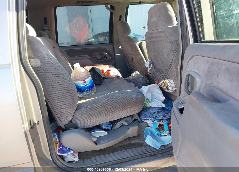 1998 CHEVROLET SUBURBAN 1500 VIN: 3GNFK16R5WG127760