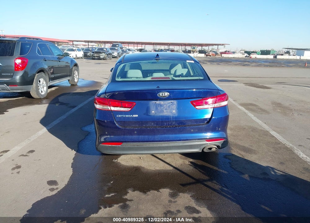 2018 KIA OPTIMA LX VIN: 5XXGT4L37JG191824
