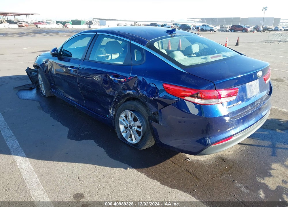 2018 KIA OPTIMA LX VIN: 5XXGT4L37JG191824