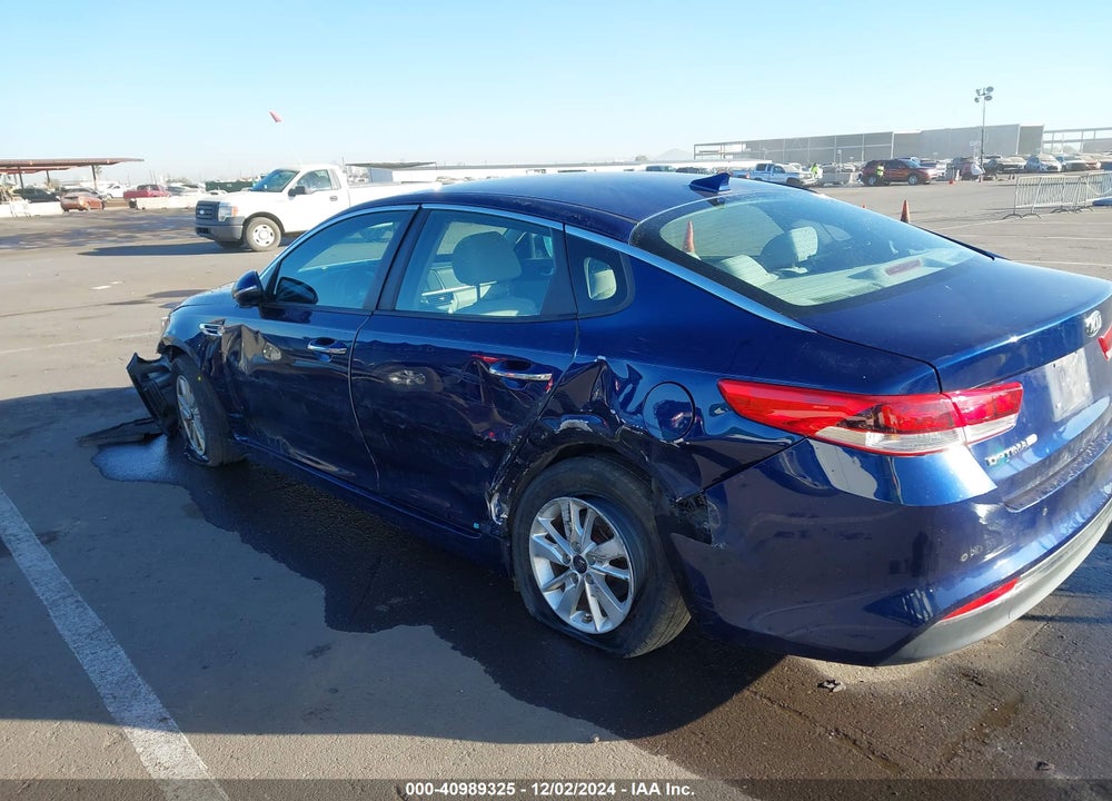2018 KIA OPTIMA LX VIN: 5XXGT4L37JG191824