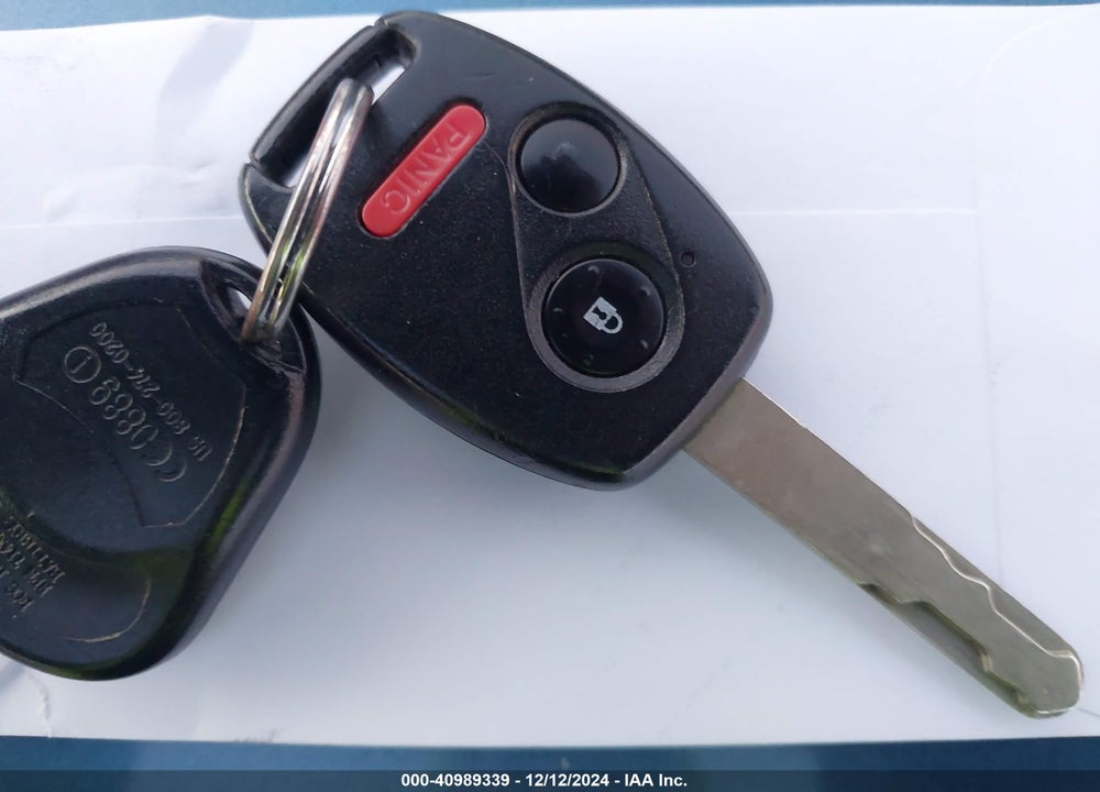 2011 HONDA CIVIC LX VIN: 2HGFA1F57BH504755
