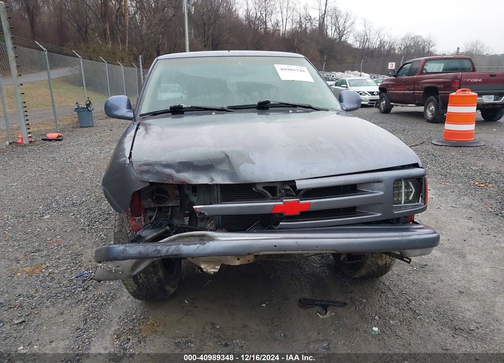 1997 CHEVROLET S-10 LS SPORTSIDE VIN: 1GCCS14X4V8171329