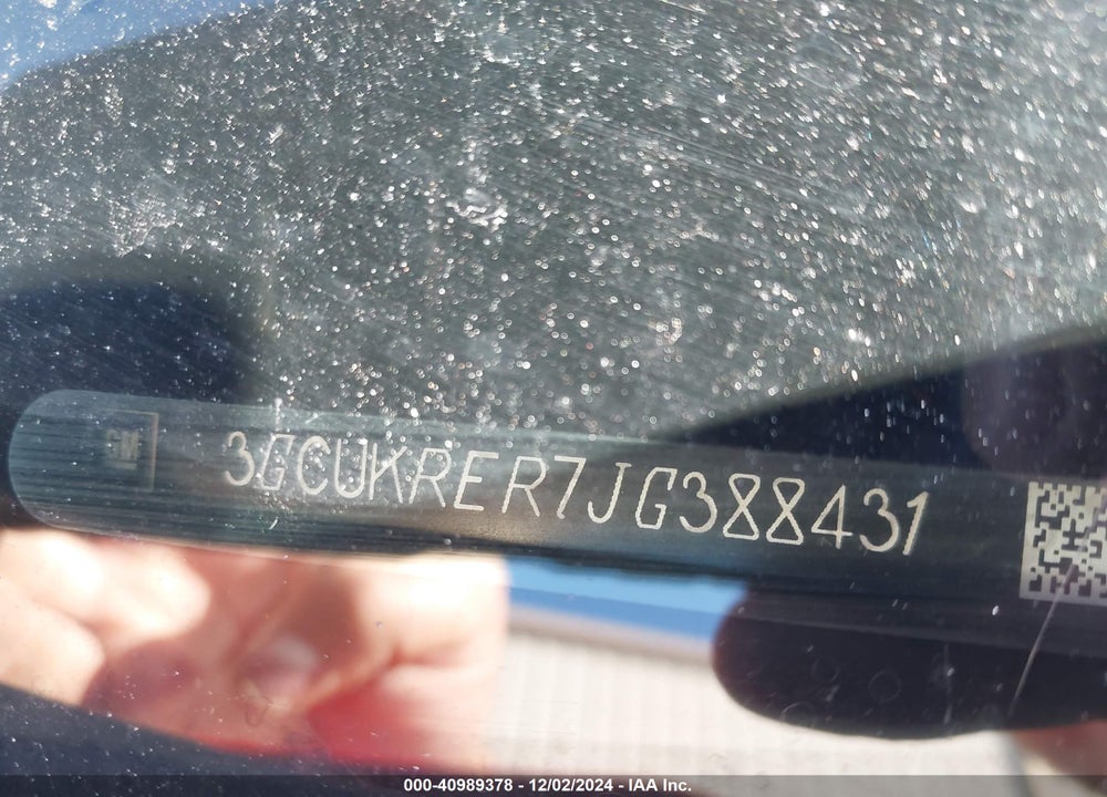 2018 CHEVROLET SILVERADO VIN: 3GCUKRER7JG388431