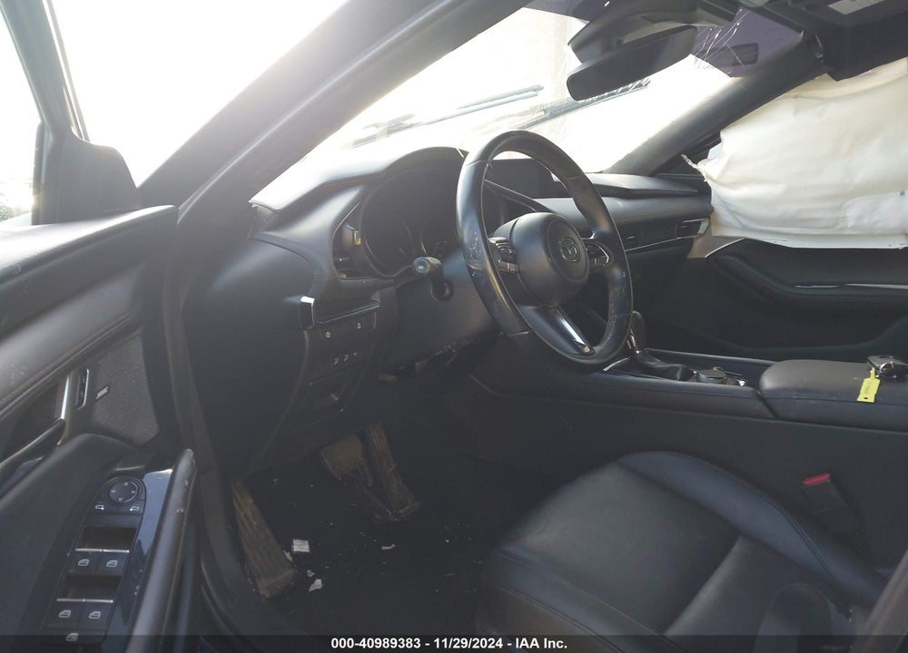 2019 MAZDA 3 PREFERRED PACKAGE VIN: JM1BPBMM9K1128831