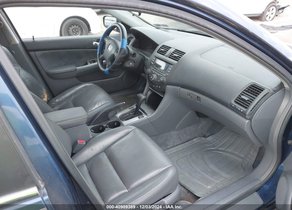 2003 HONDA ACCORD 3.0 EX VIN: 1HGCM66543A008125