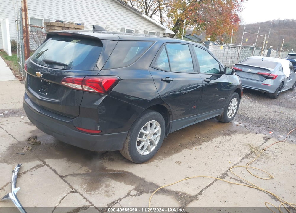 2022 CHEVROLET EQUINOX FWD LS VIN: 2GNAXHEV5N6102029