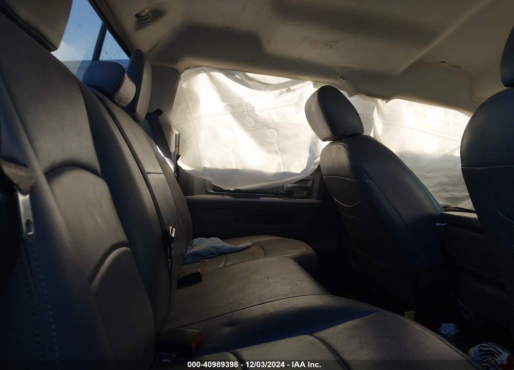 2016 RAM 2500 SLT VIN: 3C6UR5DL5GG150370