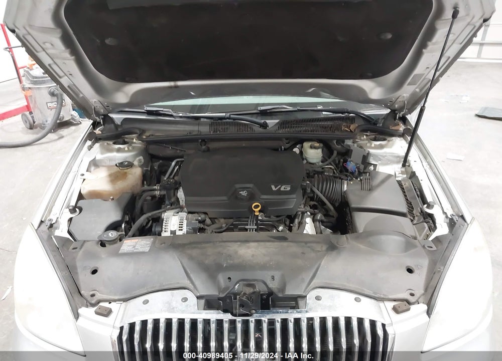 2011 BUICK LUCERNE CXL PREMIUM VIN: 1G4HJ5EM0BU120137
