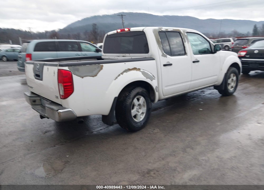 2005 NISSAN FRONTIER SE VIN: 1N6AD07W45C409415