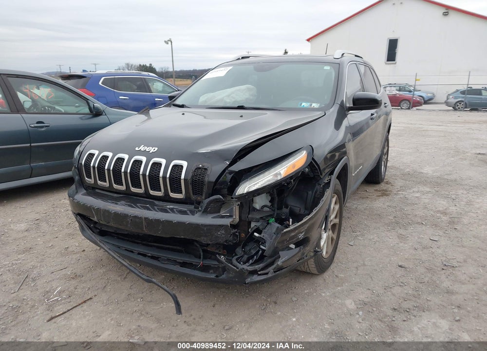 2016 JEEP CHEROKEE LATITUDE VIN: 1C4PJMCB8GW213883