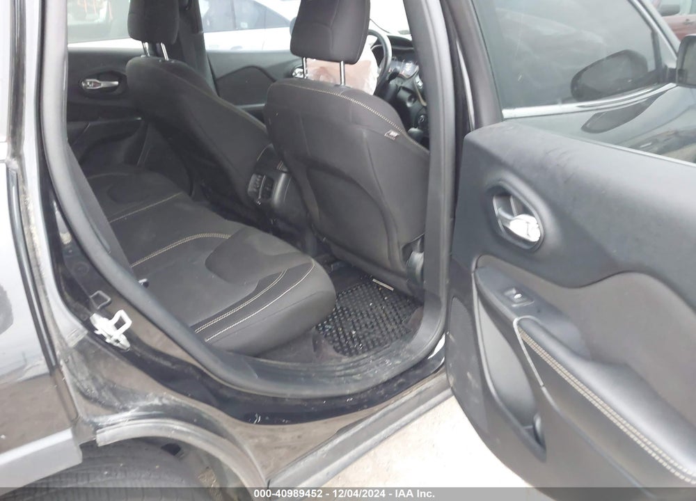 2016 JEEP CHEROKEE LATITUDE VIN: 1C4PJMCB8GW213883