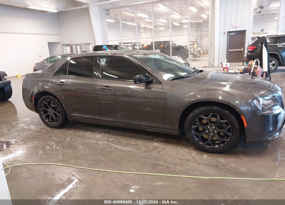 2019 CHRYSLER 300 300S AWD VIN: 2C3CCAGG0KH634442