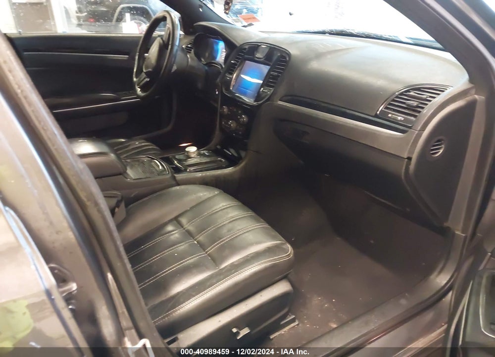 2019 CHRYSLER 300 300S AWD VIN: 2C3CCAGG0KH634442