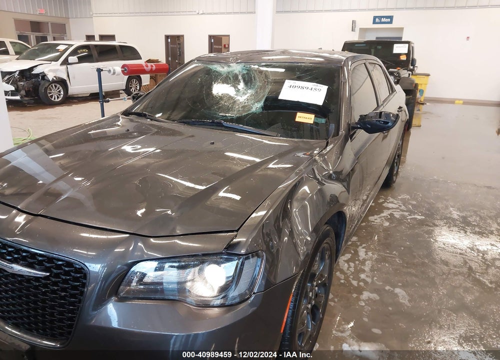 2019 CHRYSLER 300 300S AWD VIN: 2C3CCAGG0KH634442
