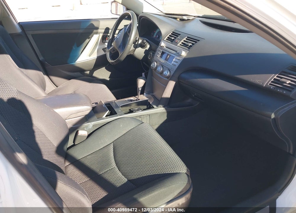 2011 TOYOTA CAMRY SE VIN: 4T1BF3EK7BU652267