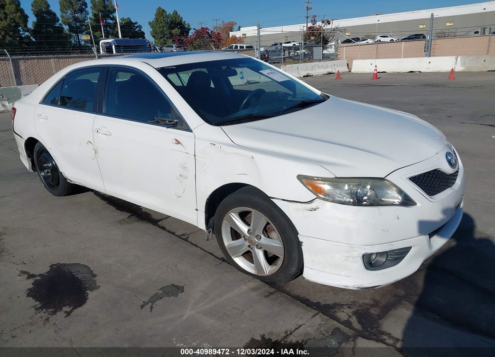 2011 TOYOTA CAMRY SE VIN: 4T1BF3EK7BU652267