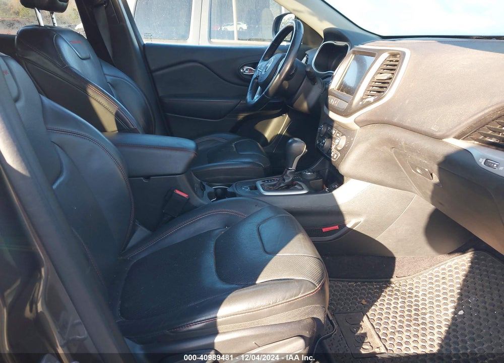 2016 JEEP CHEROKEE TRAILHAWK VIN: 1C4PJMBS9GW179101