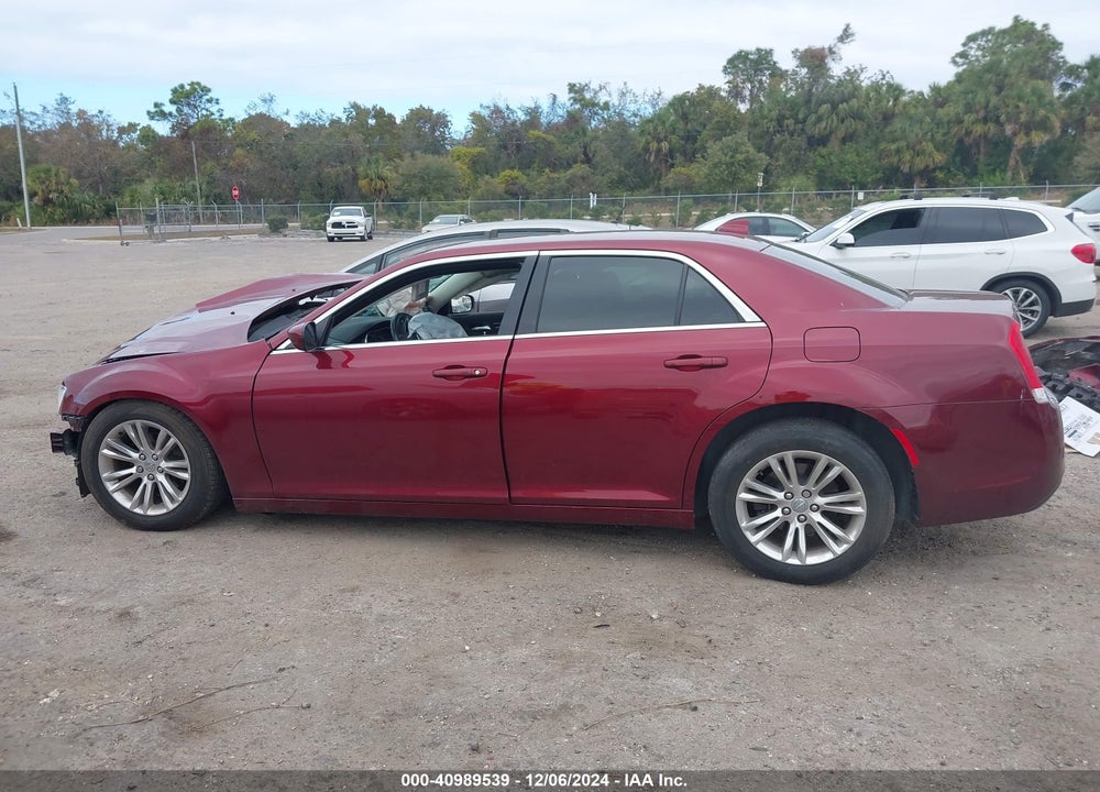 2019 CHRYSLER 300 TOURING VIN: 2C3CCAAG8KH628896