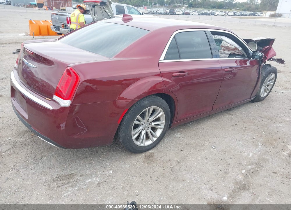 2019 CHRYSLER 300 TOURING VIN: 2C3CCAAG8KH628896