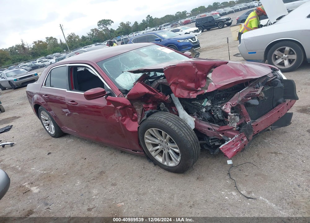 2019 CHRYSLER 300 TOURING VIN: 2C3CCAAG8KH628896