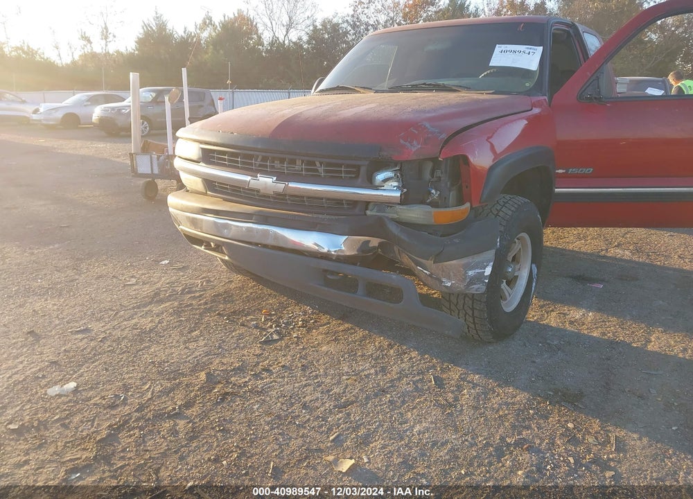 2002 CHEVROLET SILVERADO 1500 LS VIN: 2GCEK19T221303534