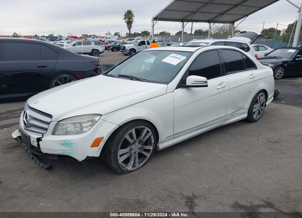 2011 MERCEDES-BENZ C 300 LUXURY/SPORT VIN: WDDGF5EBXBA519726