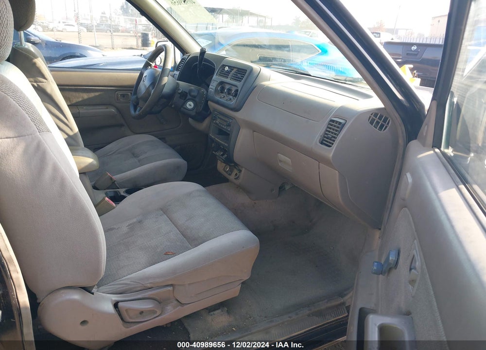 2001 NISSAN FRONTIER XE VIN: 1N6DD26S31C384993