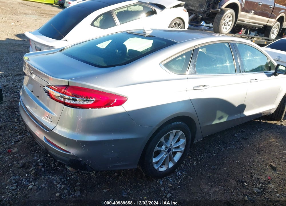 2020 FORD FUSION SE VIN: 3FA6P0HD5LR121954