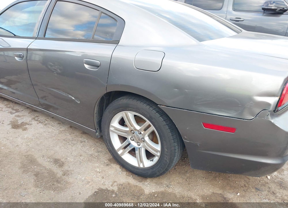 2011 DODGE CHARGER VIN: 2B3CL3CG5BH566265