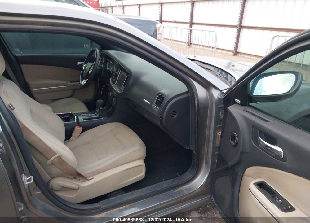 2011 DODGE CHARGER VIN: 2B3CL3CG5BH566265