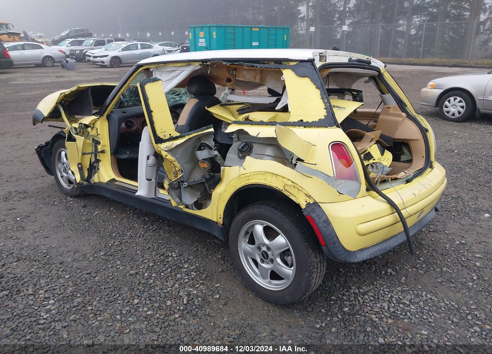 2004 MINI COOPER VIN: WMWRC33414TC48678