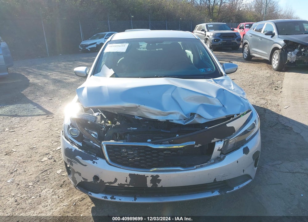 2018 KIA FORTE LX VIN: 3KPFK4A73JE254334