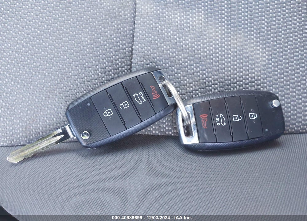 2018 KIA FORTE LX VIN: 3KPFK4A73JE254334