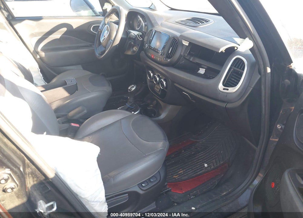 2017 FIAT 500L VIN: ZFBCFADH5HZ039470