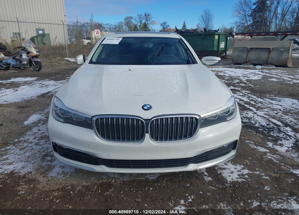 2018 BMW 740 VIN: WBA7E4C57JGV24007