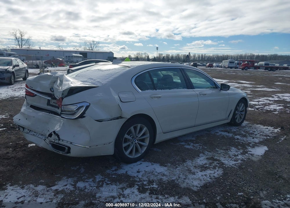 2018 BMW 740 VIN: WBA7E4C57JGV24007