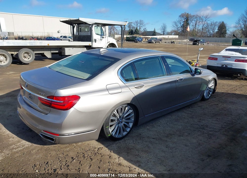 2017 BMW ALPINA B7 VIN: WBA7F2C53HG422456