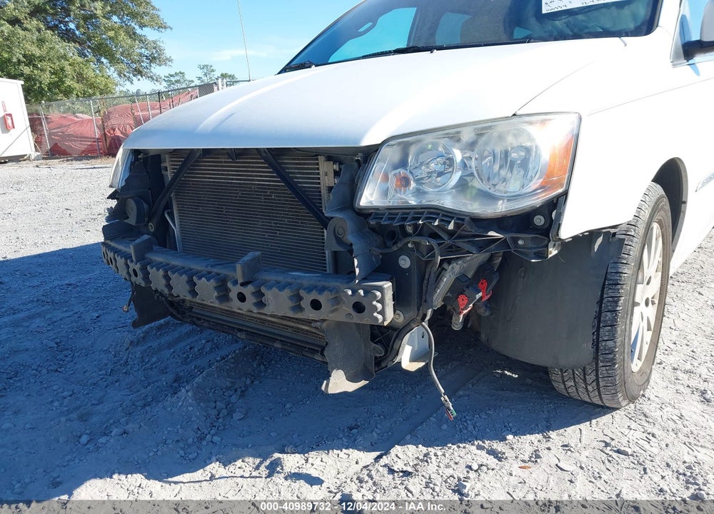2015 CHRYSLER TOWN & COUNTRY TOURING VIN: 2C4RC1BG1FR553267