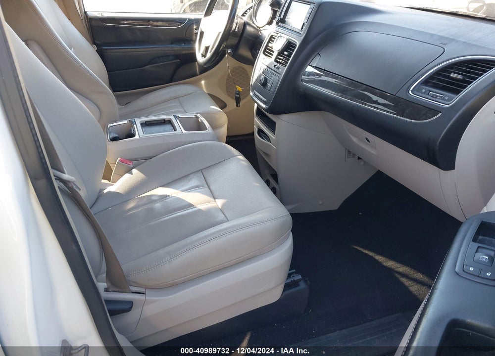 2015 CHRYSLER TOWN & COUNTRY TOURING VIN: 2C4RC1BG1FR553267