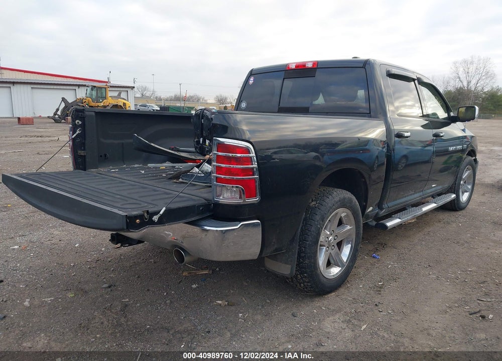 2011 RAM 1500 SLT VIN: 1D7RB1CT4BS506375