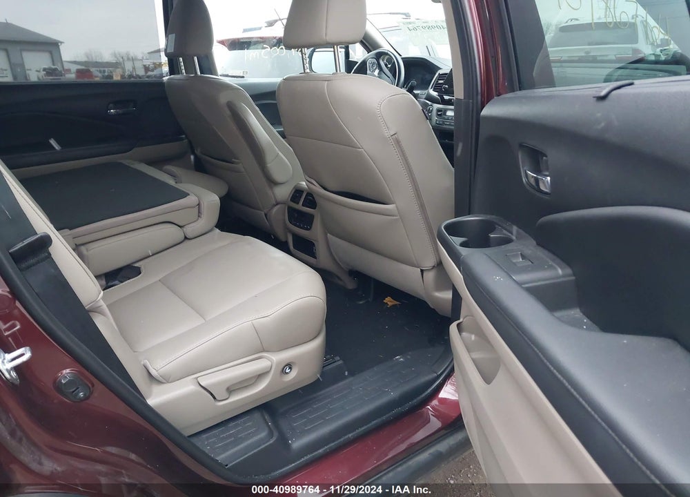 2021 HONDA PILOT AWD EX-L VIN: 5FNYF6H59MB042338