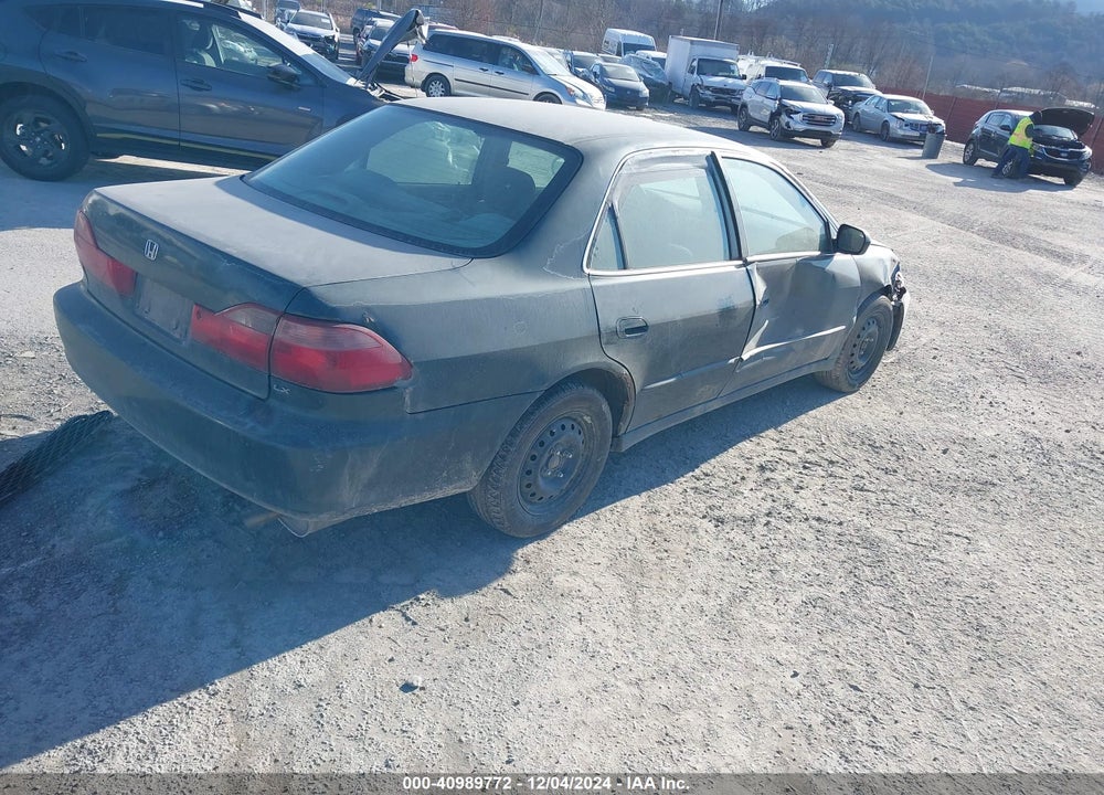 1999 HONDA ACCORD LX VIN: 1HGCG5545XA086347
