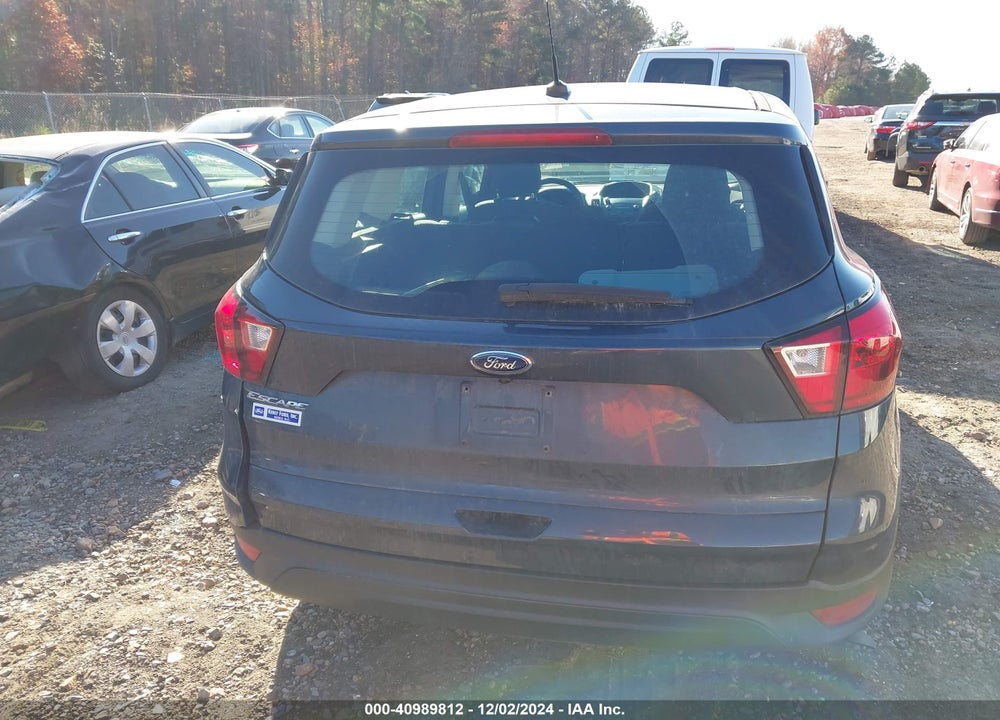 2019 FORD ESCAPE S VIN: 1FMCU0F74KUA11175