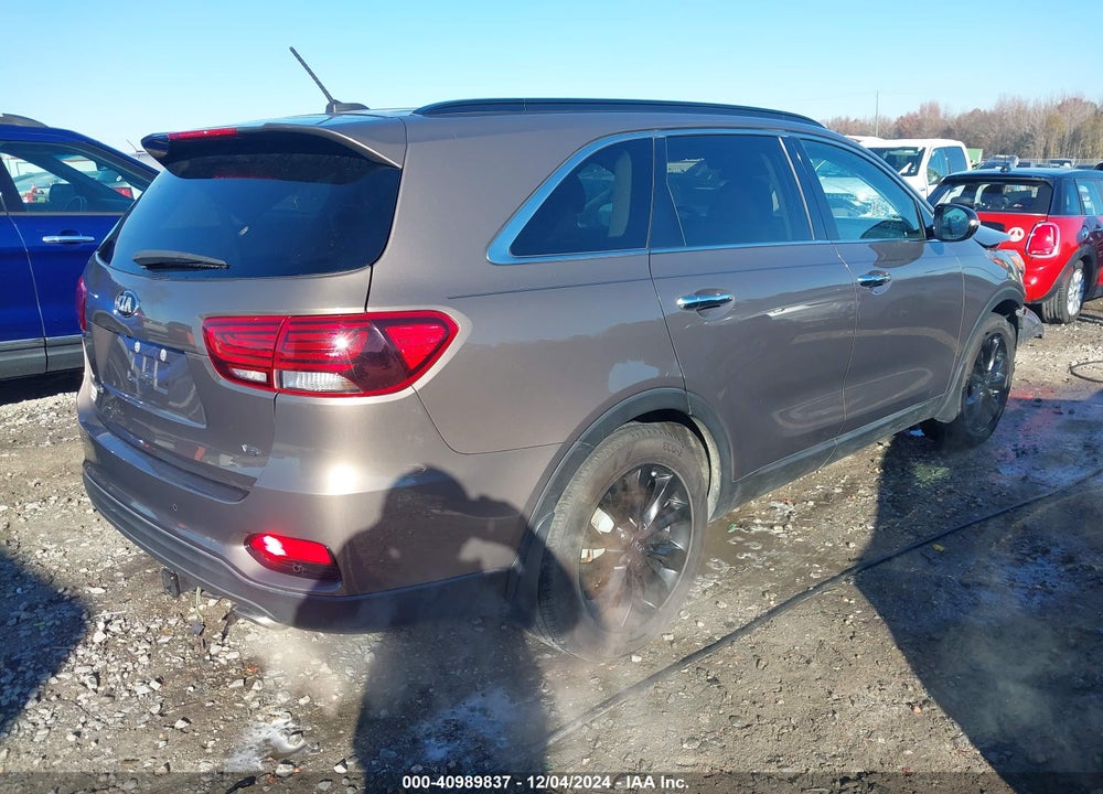 2019 KIA SORENTO 3.3L S VIN: 5XYPG4A54KG604336