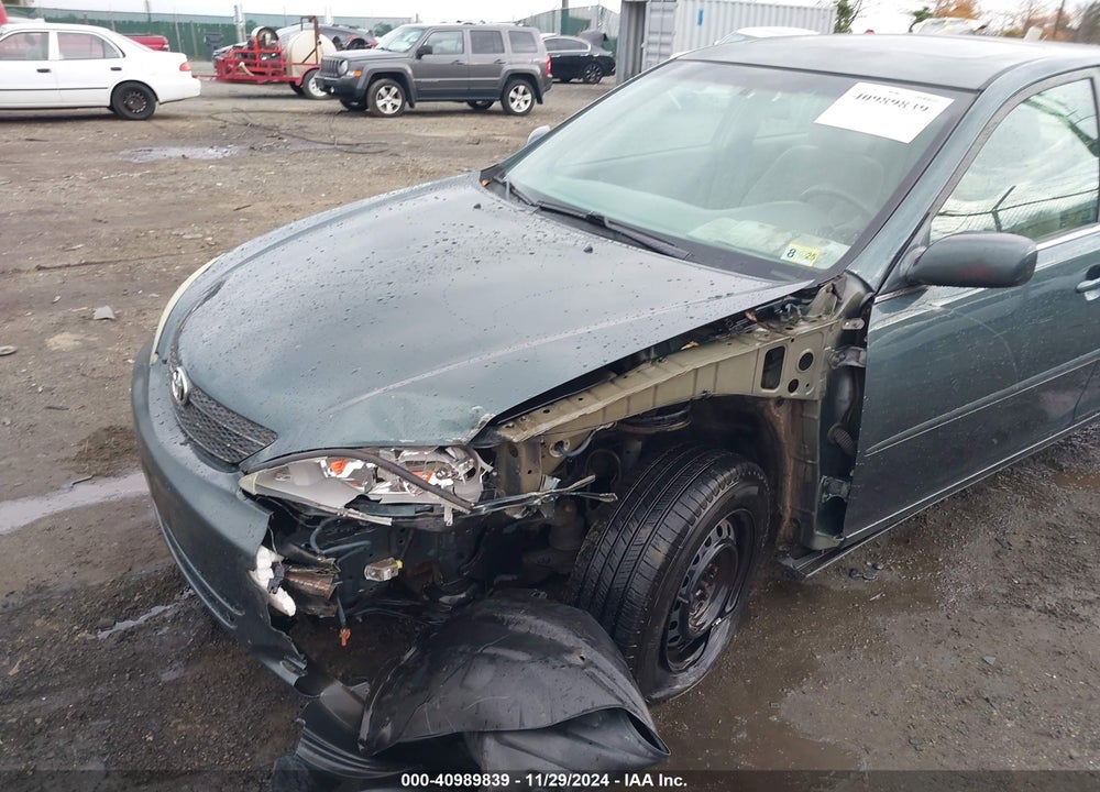 2004 TOYOTA CAMRY LE VIN: 4T1BE30K04U346508