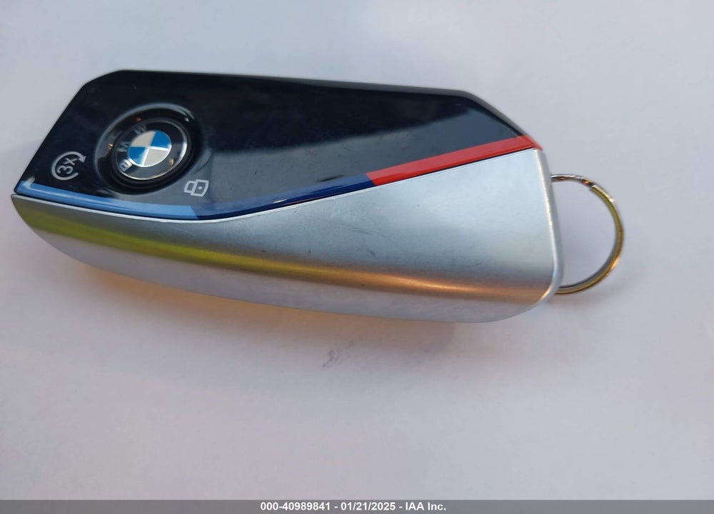 2024 BMW X6 XDRIVE40I VIN: 5UX33EX01R9V36129